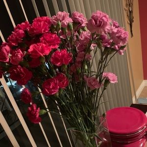 Meet your Posher, Louella